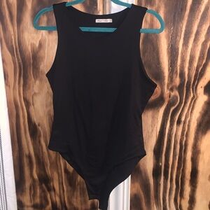 Black tank body suit sz L